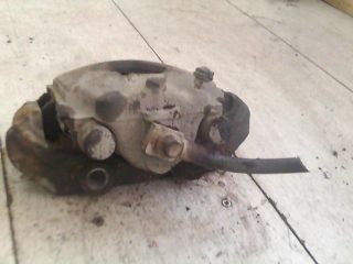 bontott OPEL ASTRA F Jobb első Féknyereg Munkahengerrel