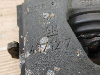 bontott OPEL ASTRA F Jobb első Féknyereg Munkahengerrel