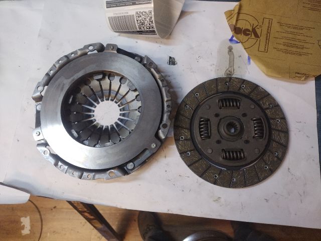 bontott OPEL ASTRA F Kuplung Szett (Szerkezet, Tárcsa)