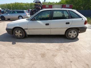 bontott OPEL ASTRA F Önindító