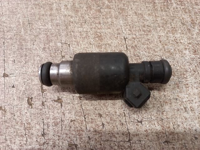 bontott OPEL ASTRA F Porlasztó (1 db)