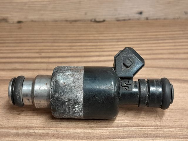 bontott OPEL ASTRA F Porlasztó (1 db)