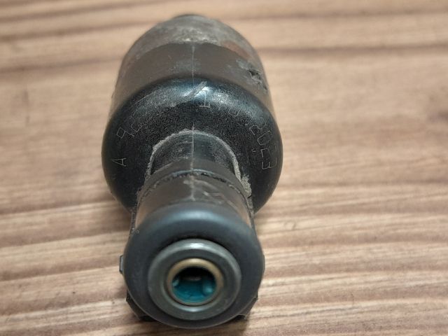 bontott OPEL ASTRA F Porlasztó (1 db)