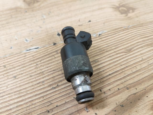 bontott OPEL ASTRA F Porlasztó (1 db)