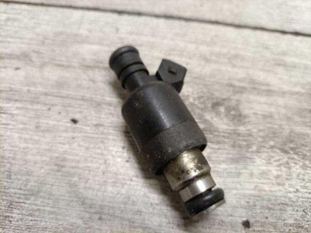 bontott OPEL ASTRA F Porlasztó (1 db)