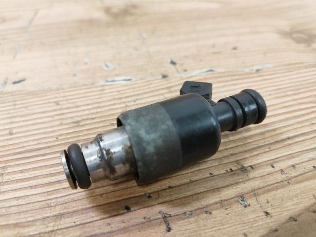 bontott OPEL ASTRA F Porlasztó (1 db)