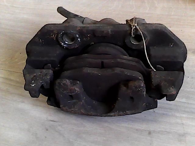 bontott OPEL ASTRA F Bal első Féknyereg Munkahengerrel