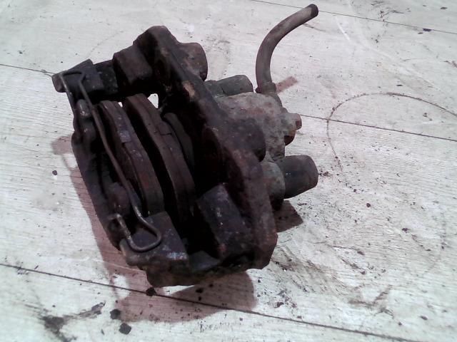 bontott OPEL ASTRA F Bal első Féknyereg Munkahengerrel