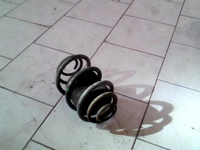 bontott OPEL ASTRA F Hátsó Rugó