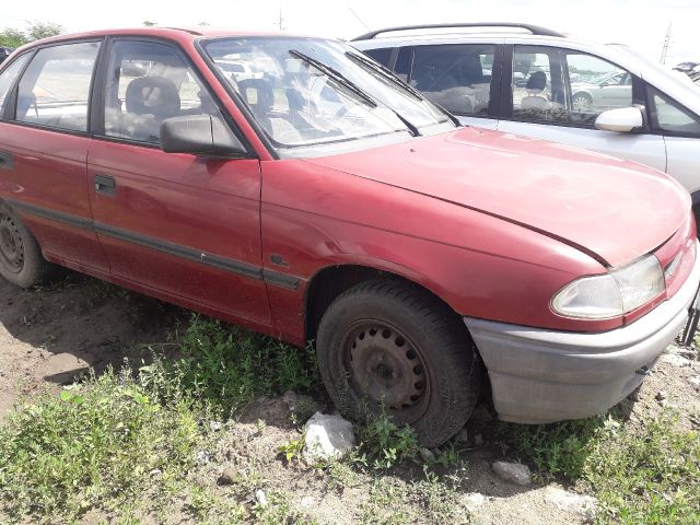 bontott OPEL ASTRA F Motor (Fűzött blokk hengerfejjel)