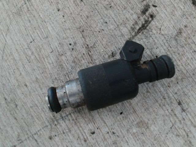 bontott OPEL ASTRA F Porlasztó (1 db)