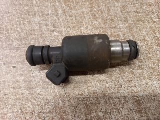 bontott OPEL ASTRA F Porlasztó (1 db)