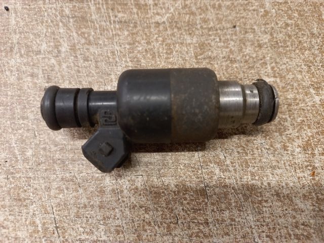 bontott OPEL ASTRA F Porlasztó (1 db)