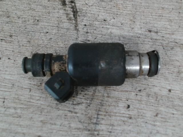 bontott OPEL ASTRA F Porlasztó (1 db)