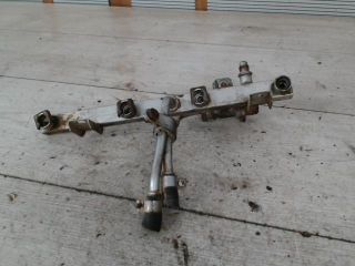 bontott OPEL ASTRA F Porlasztó Sor / Híd