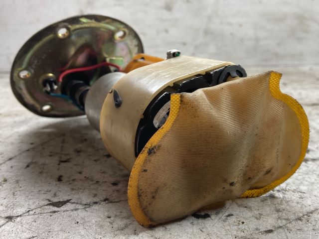 bontott OPEL ASTRA F Üzemanyag Szivattyú