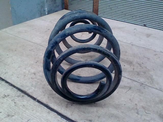 bontott OPEL ASTRA F Hátsó Rugó