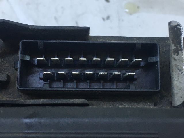 bontott OPEL ASTRA F ABS Kocka