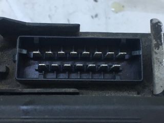 bontott OPEL ASTRA F ABS Kocka