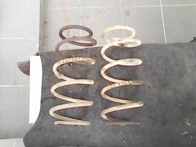 bontott OPEL ASTRA F Első Rugó