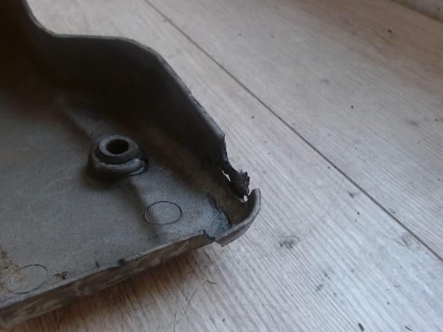 bontott OPEL ASTRA F Felső Motorburkolat