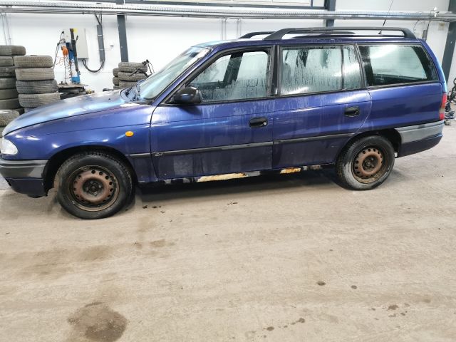 bontott OPEL ASTRA F Fojtószelep (Mechanikus)