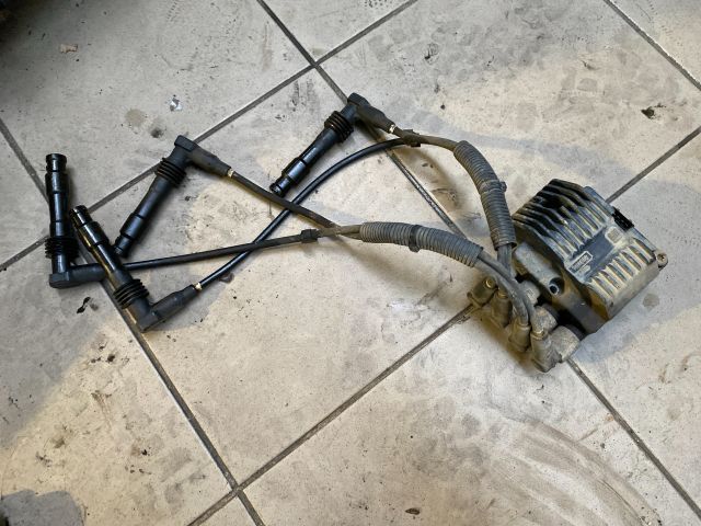 bontott OPEL ASTRA F Gyújtáselosztó