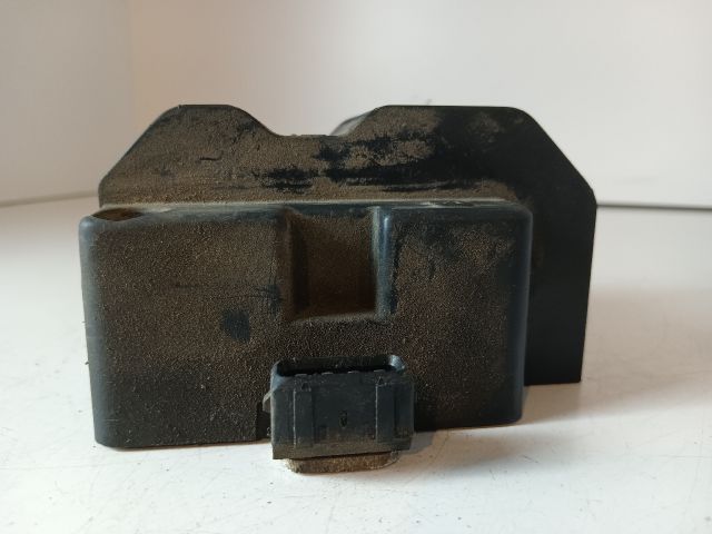 bontott OPEL ASTRA F Gyújtótrafó