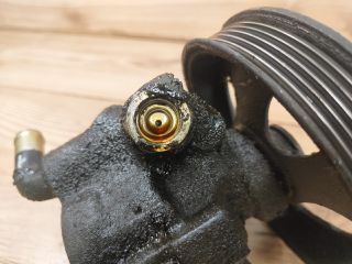 bontott OPEL ASTRA F Kormányszervó Motor (Hidraulikus)