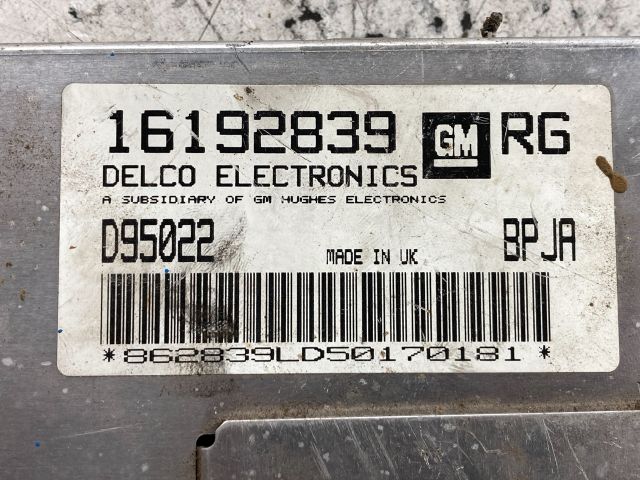 bontott OPEL ASTRA F Motorvezérlő