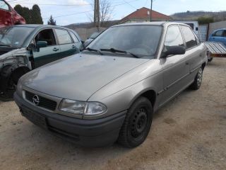 bontott OPEL ASTRA F Motorvezérlő