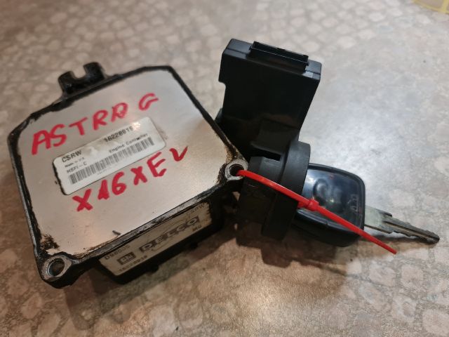 bontott OPEL ASTRA F Motorvezérlő