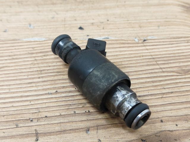 bontott OPEL ASTRA F Porlasztó (1 db)