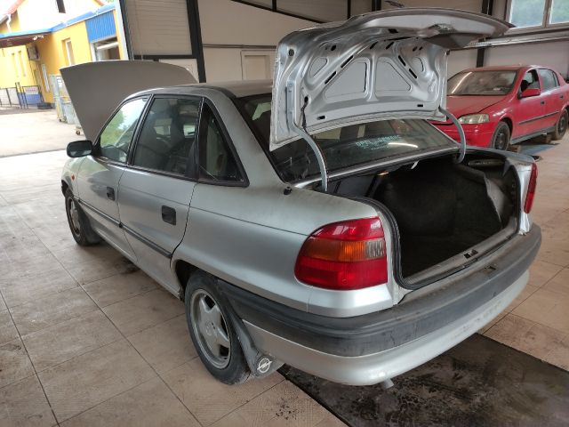 bontott OPEL ASTRA F Első Lambdaszonda