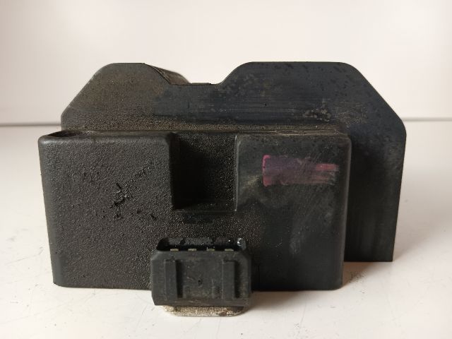 bontott OPEL ASTRA F Gyújtótrafó