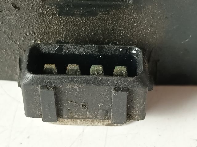 bontott OPEL ASTRA F Gyújtótrafó