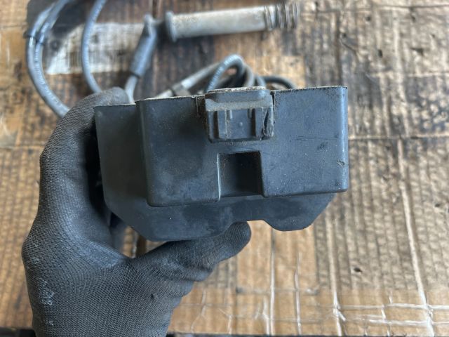 bontott OPEL ASTRA F Gyújtótrafó