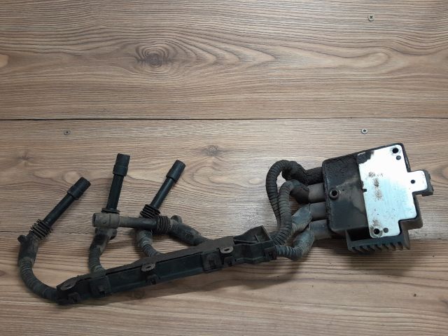 bontott OPEL ASTRA F Gyújtótrafó