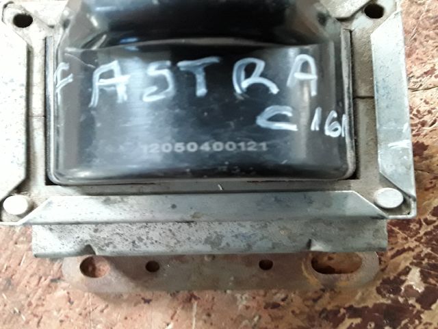 bontott OPEL ASTRA F Gyújtótrafó