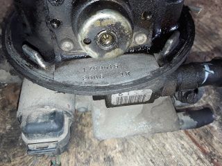 bontott OPEL ASTRA F Központi Injektor