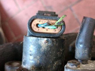 bontott OPEL ASTRA F Központi Injektor