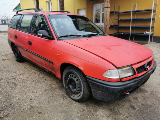 bontott OPEL ASTRA F Motor (Fűzött blokk hengerfejjel)