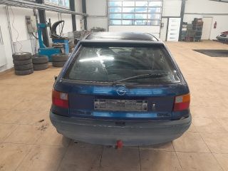 bontott OPEL ASTRA F Tank