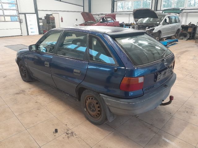 bontott OPEL ASTRA F Tank