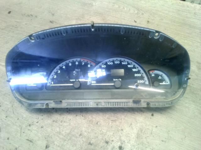 bontott OPEL ASTRA F Kilométeróra