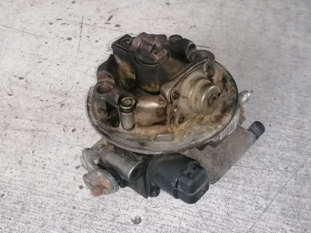 bontott OPEL ASTRA F Központi Injektor