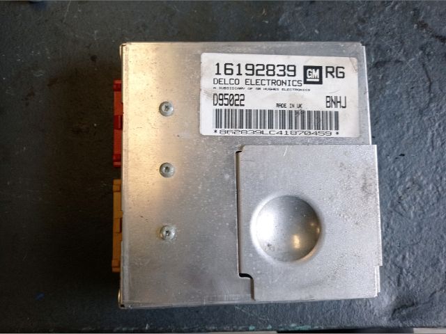 bontott OPEL ASTRA F Motorvezérlő