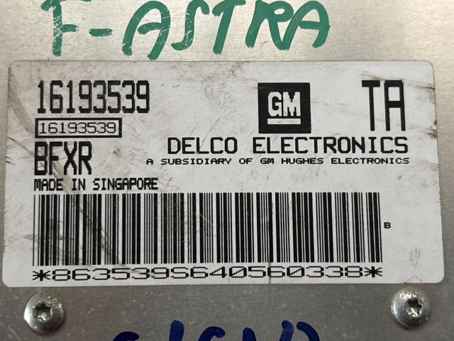 bontott OPEL ASTRA F Motorvezérlő