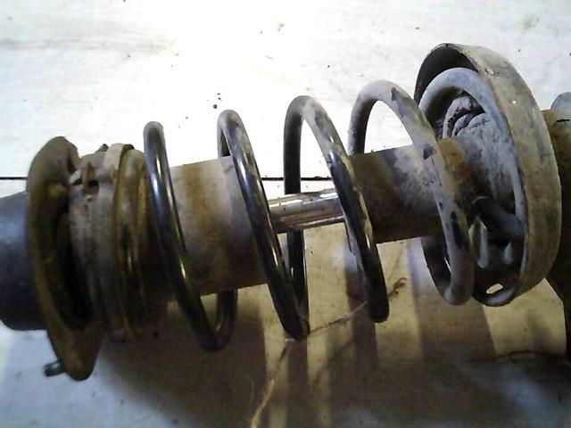 bontott OPEL ASTRA F Első Rugó