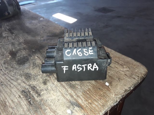bontott OPEL ASTRA F Gyújtótrafó